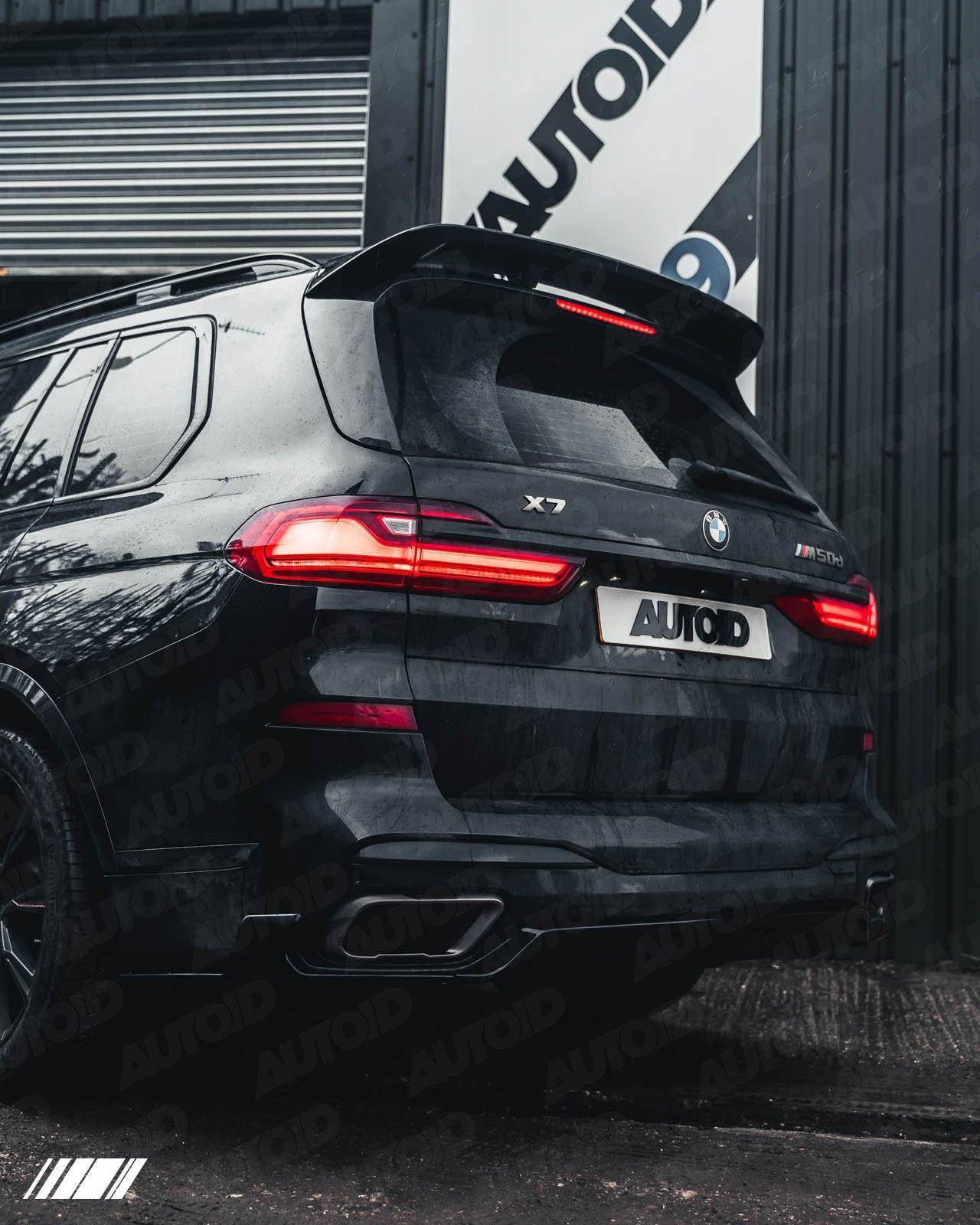 Gloss Black Competition Rear Diffuser Set for BMW X7 (2018+, G07) - Evolve Automotive