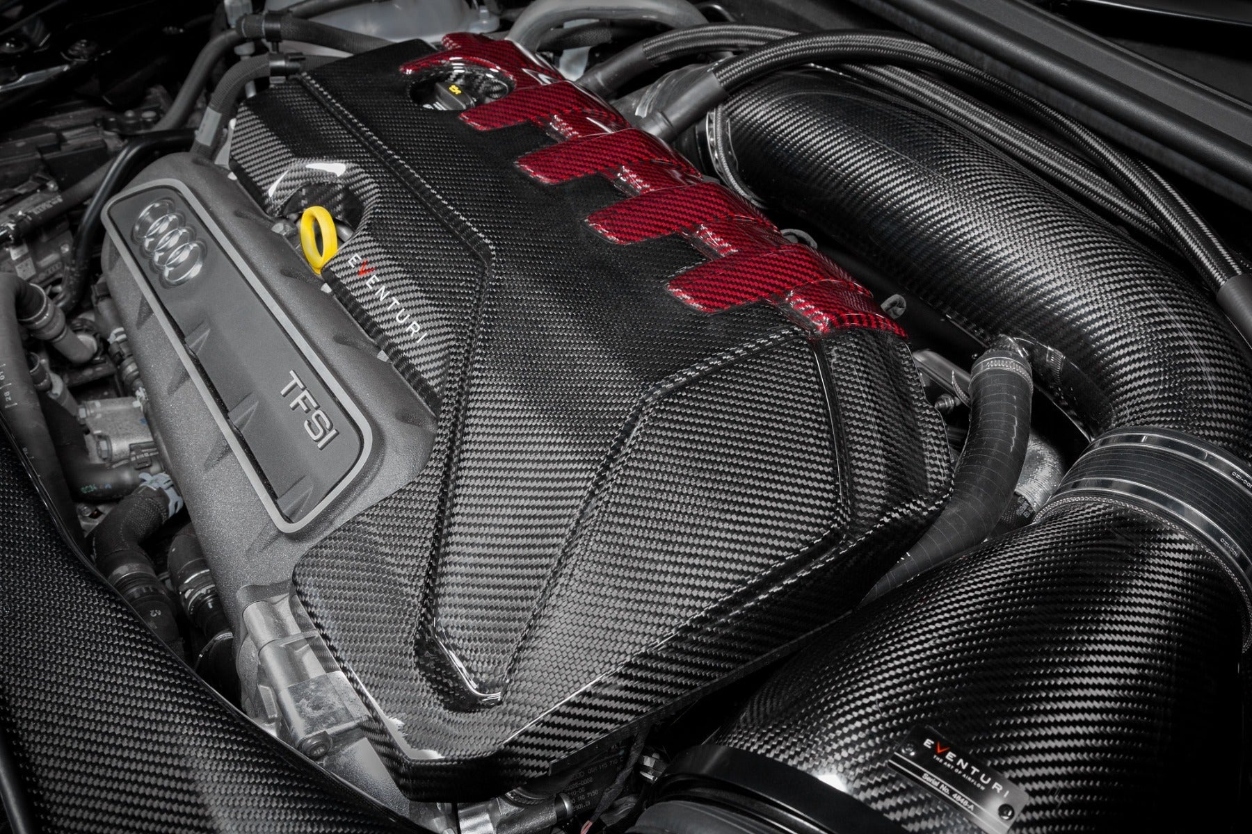 Eventuri Carbon Fibre Engine Cover - Audi RS3 8V | 8Y | TT-RS 8S | RSQ3 - Evolve Automotive