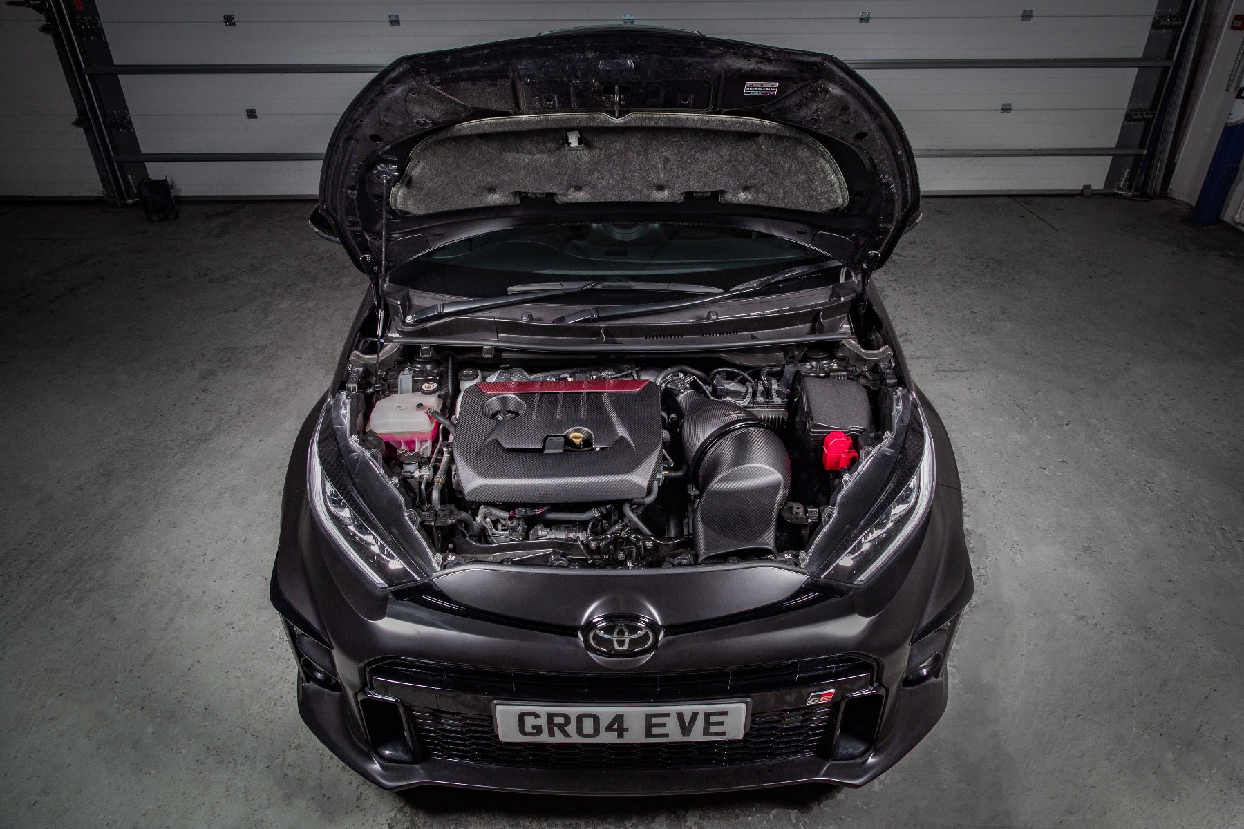 Eventuri Matte Carbon Fibre Engine Cover - Toyota GR Yaris - Evolve Automotive